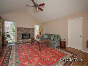 12 COBBLE HILL RD - Photo 3