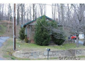 3160 Memorial Highway - Photo 2