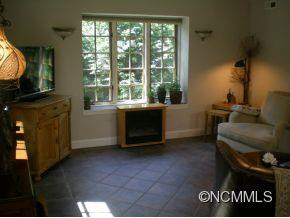 310 Westover Drive - Photo 2