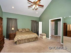 22 BEAUMONT DRIVE - Photo 11