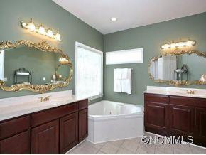 22 BEAUMONT DRIVE - Photo 12