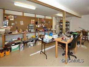 22 BEAUMONT DRIVE - Photo 16