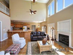 22 BEAUMONT DRIVE - Photo 7