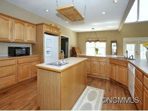 22 BEAUMONT DRIVE - Photo 9