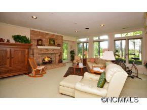 215 Pineholt Lane - Photo 16