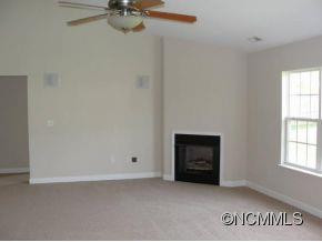 308 ROXBURY PLACE - Photo 2