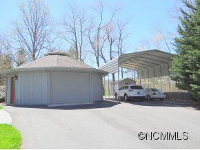 1935 Charlotte Highway - Photo 11