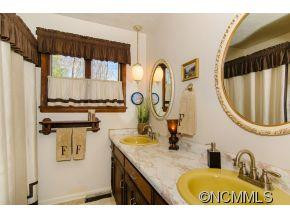 216 Laurel Road - Photo 15