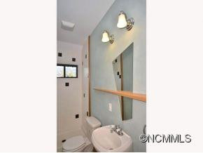 58/60 AMBER LANE - Photo 10