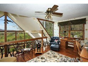 107 Edgewood Drive - Photo 10