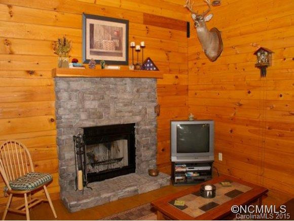 83 LOG CABIN DRIVE - Photo 4