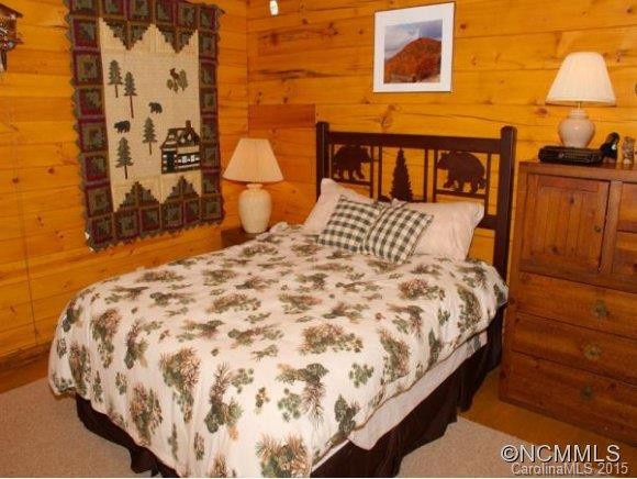 83 LOG CABIN DRIVE - Photo 9