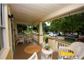 76 Vermont - Photo 2