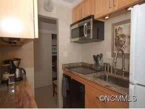 647 TOWN MOUNTAIN RD #402 - Photo 6