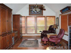 48 Fox Hill Lane - Photo 18