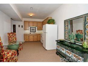 1565 Harrietts Trail - Photo 16