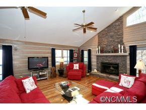 1565 Harrietts Trail - Photo 5