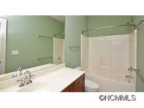112 Perry Place - Photo 19