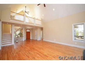 112 Perry Place - Photo 3