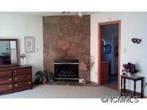 111 Sequoyah Hills Drive - Photo 9