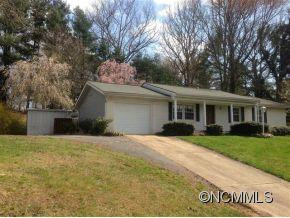 7 Southwicke Drive - Photo 4