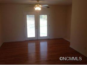 7 Southwicke Drive - Photo 9