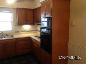 7 Southwicke Drive - Photo 10