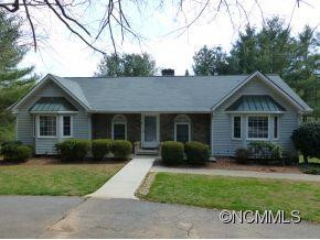 19 MEADOWS CIRCLE