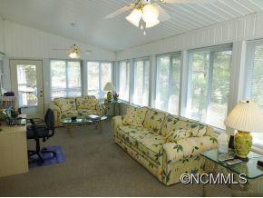 19 MEADOWS CIRCLE - Photo 13