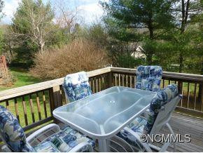 19 MEADOWS CIRCLE - Photo 15