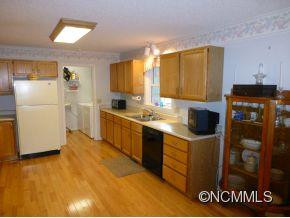 19 MEADOWS CIRCLE - Photo 7