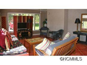 150 Burke Street - Photo 16