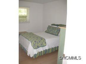 150 Burke Street - Photo 18