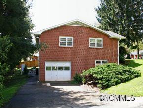 150 Burke Street - Photo 3
