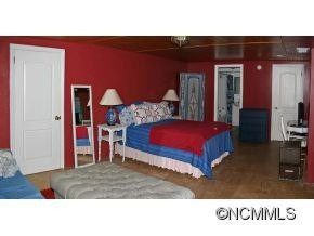 150 Burke Street - Photo 23