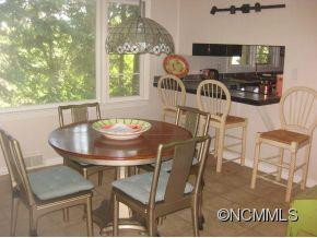 150 Burke Street - Photo 8