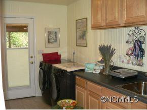 941 Eagles Court - Photo 19