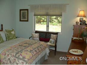 941 Eagles Court - Photo 9
