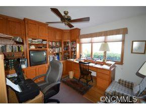 301 Rosewood Lane - Photo 11
