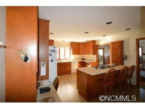 301 Rosewood Lane - Photo 3