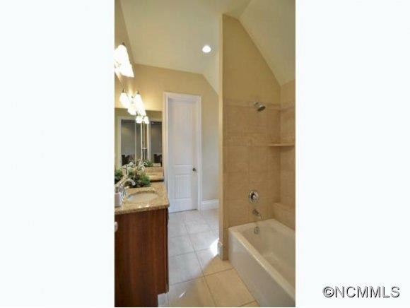 284 Racquet Club Road - Photo 18