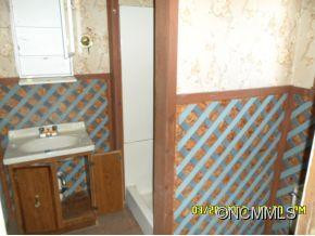 110 Devlin Street - Photo 12