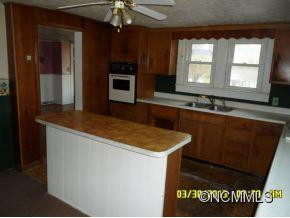 110 Devlin Street - Photo 5
