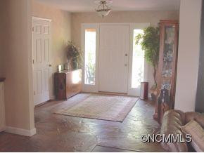 1015 Tanner's Grove Road - Photo 5