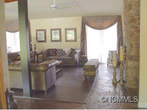 1015 Tanner's Grove Road - Photo 6