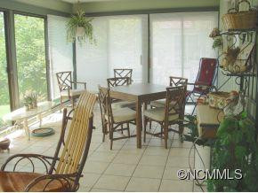 1015 Tanner's Grove Road - Photo 7