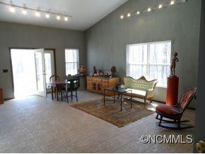 1453 Fox Creek Road - Photo 2