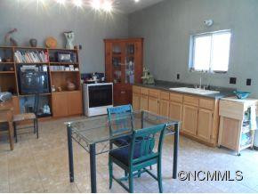 1453 Fox Creek Road - Photo 3