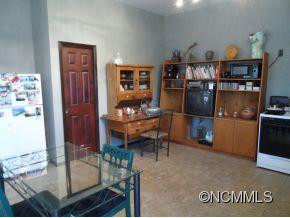 1453 Fox Creek Road - Photo 4