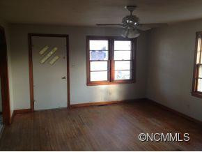205 Allen Road - Photo 2